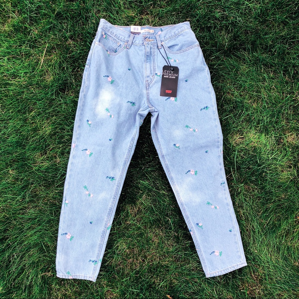 Levi’s Embroidered Floral Jeans